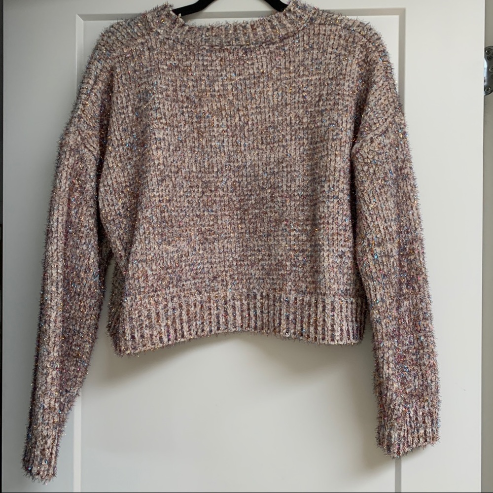 Cropped Sweater - Picture 2 of 5